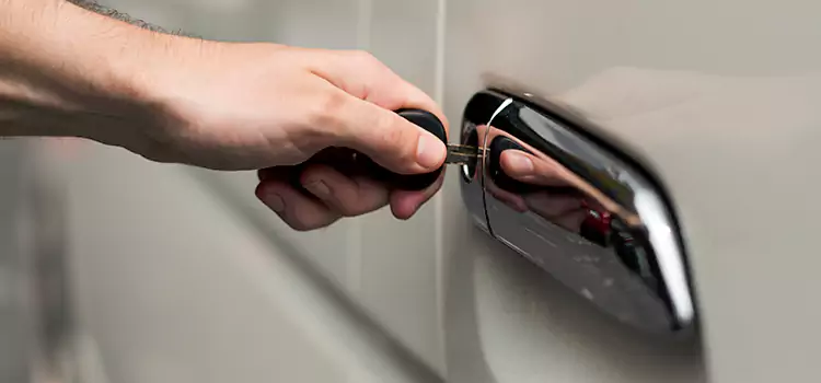 Why Choose Our Auto Locksmith Team in Palm Beach Gardens, FL?
